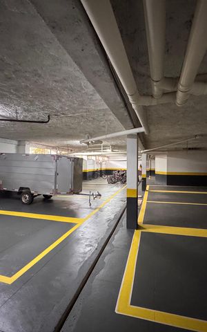 Apartamento para alugar com 190m², 3 quartos e 3 vagas Apartamento para alugar com 190m², 3 quartos e 3 vagasÁrea comum