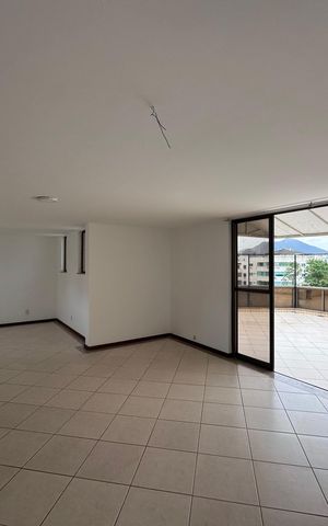 Apartamento para alugar com 190m², 3 quartos e 3 vagas Apartamento para alugar com 190m², 3 quartos e 3 vagasSala