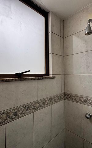 Apartamento para alugar com 190m², 3 quartos e 3 vagas Apartamento para alugar com 190m², 3 quartos e 3 vagasBanheiro suíte 2