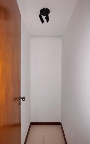 Apartamento para alugar com 190m², 3 quartos e 3 vagas Apartamento para alugar com 190m², 3 quartos e 3 vagasDespensa