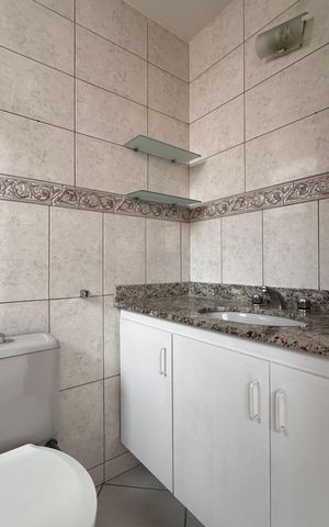 Apartamento para alugar com 190m², 3 quartos e 3 vagas Apartamento para alugar com 190m², 3 quartos e 3 vagasBanheiro suíte 2