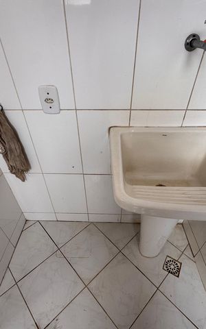 Apartamento para alugar com 190m², 3 quartos e 3 vagas Apartamento para alugar com 190m², 3 quartos e 3 vagasÁrea de Serviço