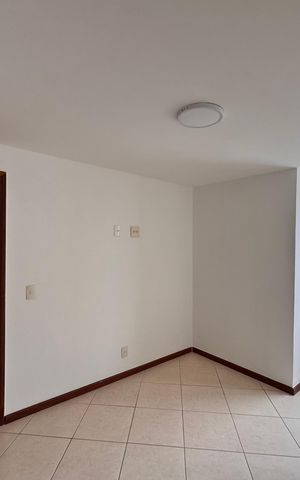 Apartamento para alugar com 190m², 3 quartos e 3 vagas Apartamento para alugar com 190m², 3 quartos e 3 vagasSuíte 3