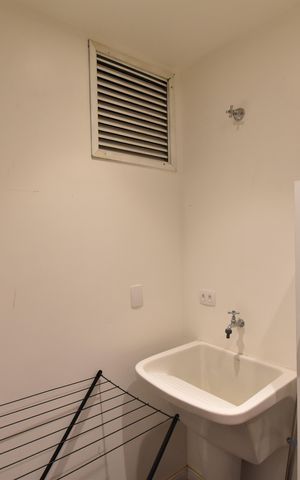 Apartamento à venda com 67m², 1 quarto e sem vagaÁrea de Serviço