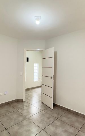 Casa para alugar com 28m², 1 quarto e sem vaga Casa para alugar com 28m², 1 quarto e sem vagaQuarto