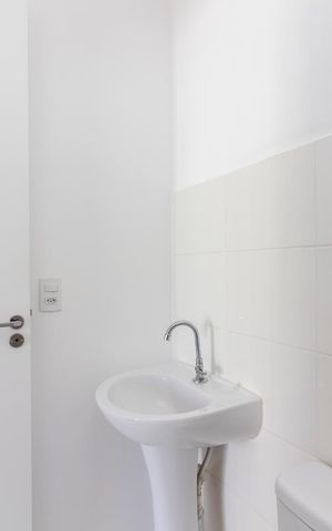 Apartamento à venda com 42m², 2 quartos e 1 vaga Apartamento à venda com 42m², 2 quartos e 1 vagaBanheiro