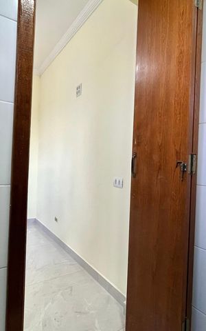 Casa de condomínio à venda com 60m², 2 quartos e 1 vaga Casa de condomínio à venda com 60m², 2 quartos e 1 vagaBanheiro da Suíte 1