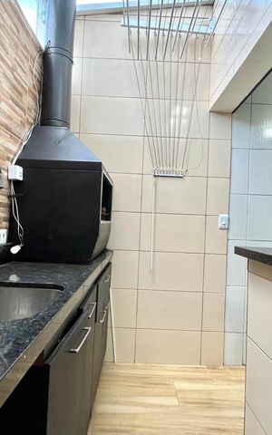 Casa de condomínio à venda com 60m², 2 quartos e 1 vaga Casa de condomínio à venda com 60m², 2 quartos e 1 vagaÁrea de Serviço/Churrasqueira