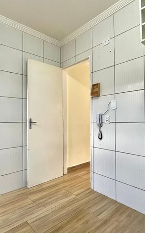 Casa de condomínio à venda com 60m², 2 quartos e 1 vaga Casa de condomínio à venda com 60m², 2 quartos e 1 vagaCozinha
