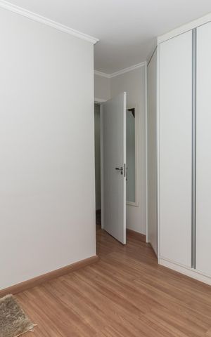 Apartamento à venda com 85m², 3 quartos e 2 vagas Apartamento à venda com 85m², 3 quartos e 2 vagasSuíte