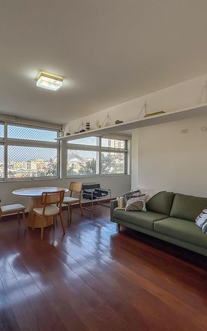 Apartamento à venda com 80m², 2 quartos e 1 vaga Apartamento à venda com 80m², 2 quartos e 1 vagaSala