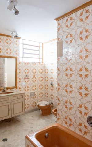 Casa para alugar com 800m², 3 quartos e 3 vagas Casa para alugar com 800m², 3 quartos e 3 vagasBanheiro da Suíte