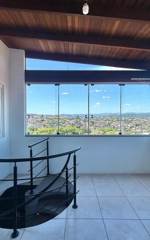 Casa à venda com 156m², 4 quartos e 2 vagasCorredor