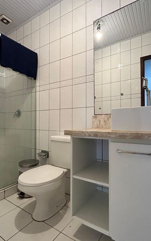 Casa à venda com 156m², 4 quartos e 2 vagasBanheiro Suíte