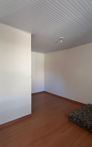 Casa à venda com 156m², 4 quartos e 2 vagasQuarto 1
