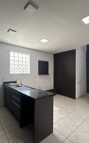 Casa à venda com 156m², 4 quartos e 2 vagasCozinha