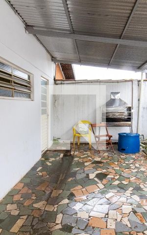 Casa à venda com 170m², 3 quartos e 2 vagas