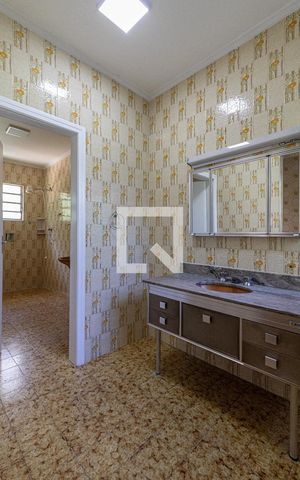 Casa para alugar com 310m², 3 quartos e 5 vagas