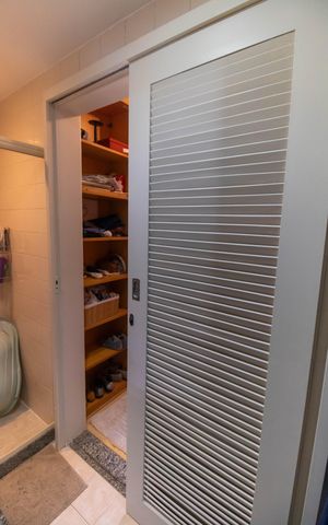 Apartamento à venda com 105m², 4 quartos e 2 vagas Apartamento à venda com 105m², 4 quartos e 2 vagasBanheiro da Suíte
