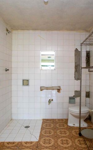 Casa para alugar com 800m², 3 quartos e 5 vagasÁrea de Serviço