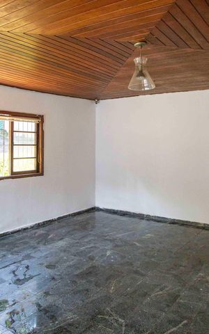 Casa para alugar com 800m², 3 quartos e 5 vagasSala de TV