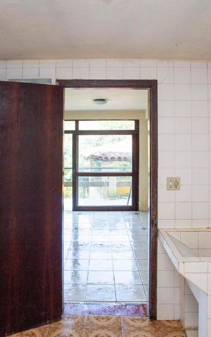Casa para alugar com 800m², 3 quartos e 5 vagasÁrea de Serviço