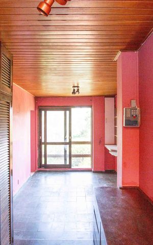 Casa para alugar com 800m², 3 quartos e 5 vagasCloset da suíte