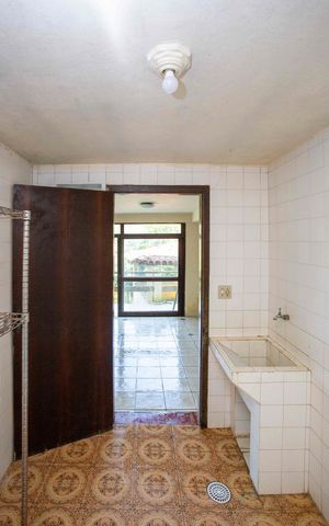 Casa para alugar com 800m², 3 quartos e 5 vagasÁrea de Serviço