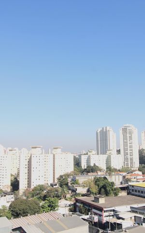 Apartamento para alugar com 39m², 2 quartos e 1 vagaVista da sacada