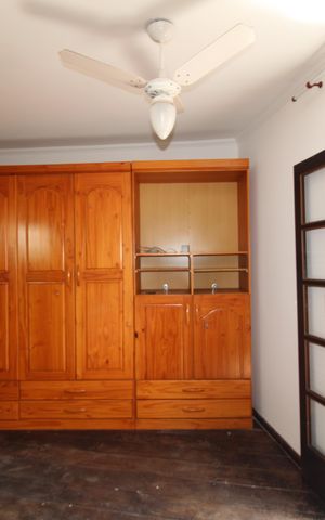 Casa à venda com 380m², 3 quartos e 1 vagaSuíte 1