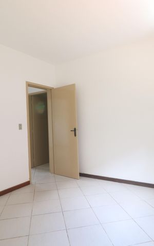 Casa à venda com 170m², 3 quartos e 2 vagasSuíte