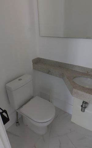 Apartamento para alugar com 76m², 2 quartos e 1 vagaLavabo