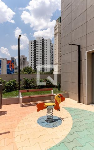 Studio para alugar com 32m², 1 quarto e sem vaga Studio para alugar com 32m², 1 quarto e sem vagaÁrea comum - Playground