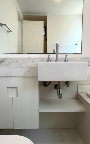 Apartamento para alugar com 90m², 2 quartos e 1 vagaBanheiro da suíte