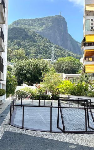Apartamento para alugar com 90m², 2 quartos e 1 vagaÁrea comum