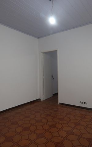 Casa à venda com 125m², 2 quartos e 2 vagasSala