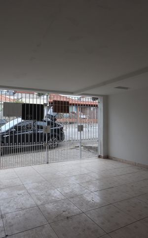 Casa à venda com 125m², 2 quartos e 2 vagasGaragem