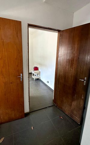 Casa para alugar com 250m², 2 quartos e 10 vagas Casa para alugar com 250m², 2 quartos e 10 vagasCorredor