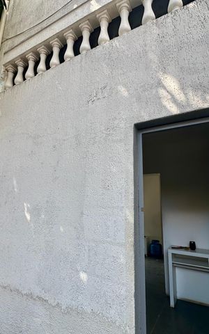 Casa para alugar com 250m², 2 quartos e 10 vagas Casa para alugar com 250m², 2 quartos e 10 vagasFachada