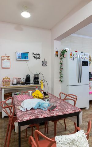 Casa à venda com 155m², 3 quartos e 2 vagasCopa