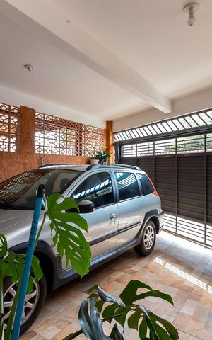 Casa à venda com 155m², 3 quartos e 2 vagasGaragem