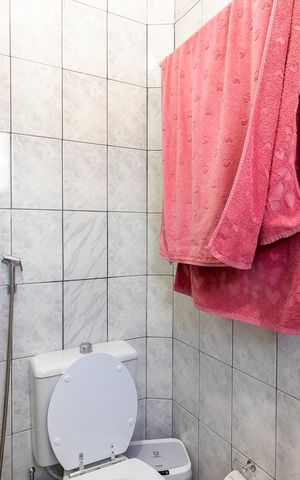 Casa à venda com 155m², 3 quartos e 2 vagasBanheiro da Suíte