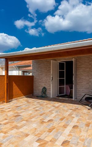 Casa à venda com 155m², 3 quartos e 2 vagasVaranda do Quarto 1