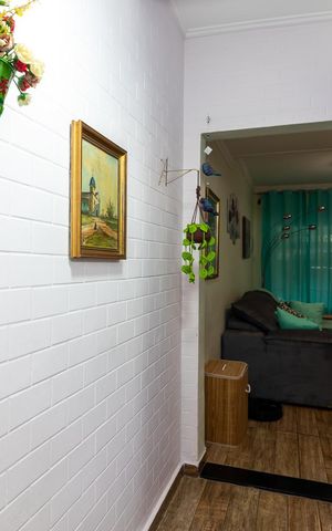 Casa à venda com 155m², 3 quartos e 2 vagasCorredor do Térreo