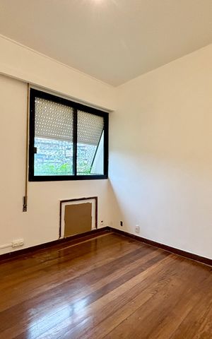Apartamento para alugar com 180m², 4 quartos e 1 vaga Apartamento para alugar com 180m², 4 quartos e 1 vagaQuarto 1