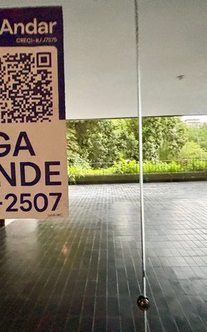 Apartamento para alugar com 180m², 4 quartos e 1 vaga Apartamento para alugar com 180m², 4 quartos e 1 vagaPlaca