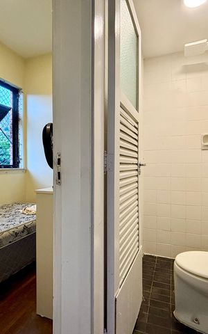 Apartamento para alugar com 180m², 4 quartos e 1 vaga Apartamento para alugar com 180m², 4 quartos e 1 vagaBanheiro de Serviço