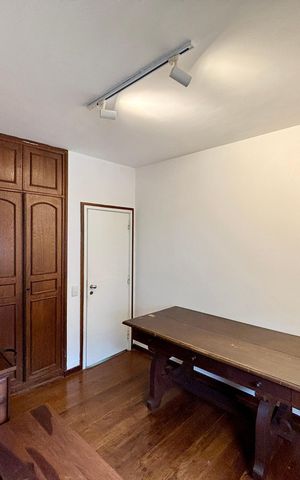 Apartamento para alugar com 180m², 4 quartos e 1 vaga Apartamento para alugar com 180m², 4 quartos e 1 vagaQuarto 3