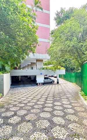 Apartamento para alugar com 180m², 4 quartos e 1 vaga Apartamento para alugar com 180m², 4 quartos e 1 vagaÁrea comum