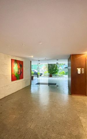 Apartamento para alugar com 180m², 4 quartos e 1 vaga Apartamento para alugar com 180m², 4 quartos e 1 vagaÁrea comum